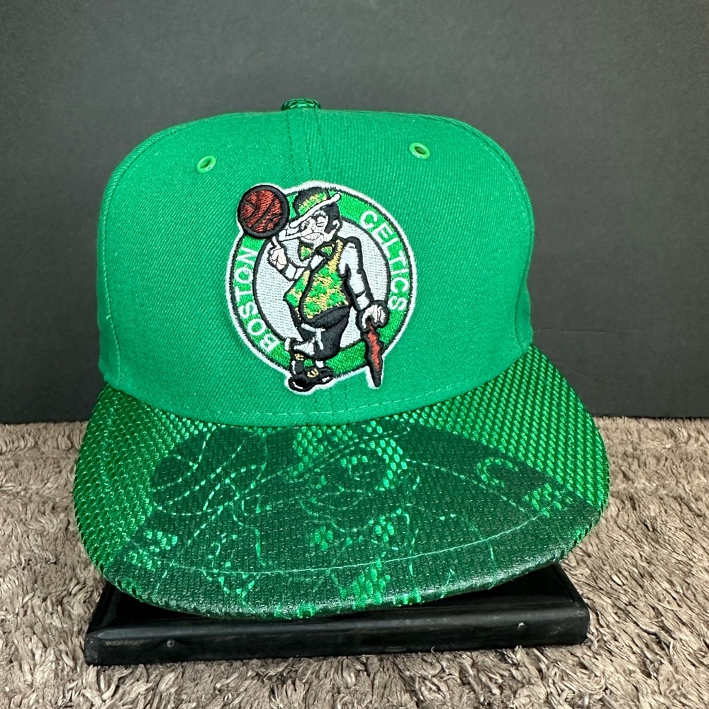 New Era Boston Celtics Hat (NWT)